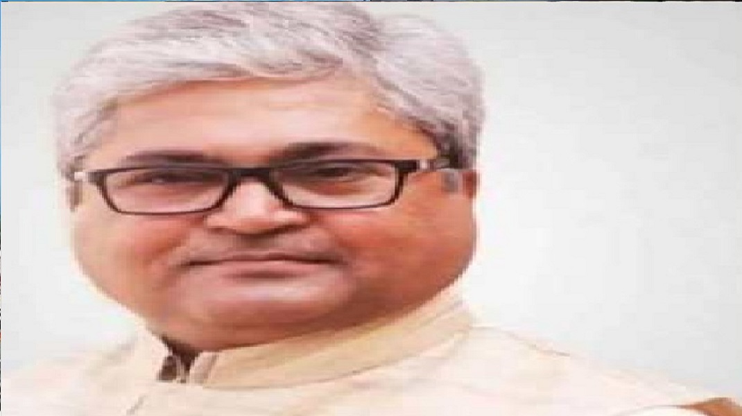 ex cm trivendra singh rawat