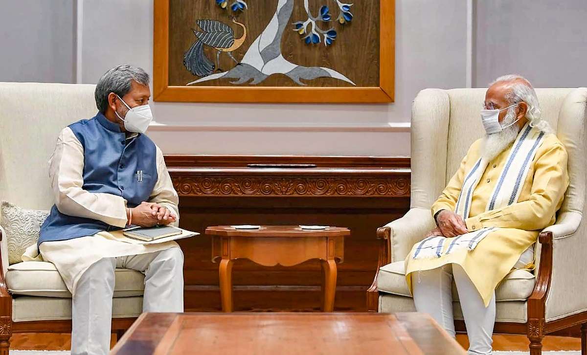 tirath singh rawat with pm modi
