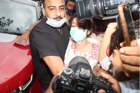 akansha puri or sidharth