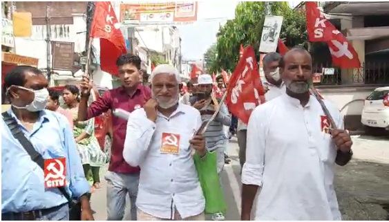 Farmer leader Rakesh Tikait