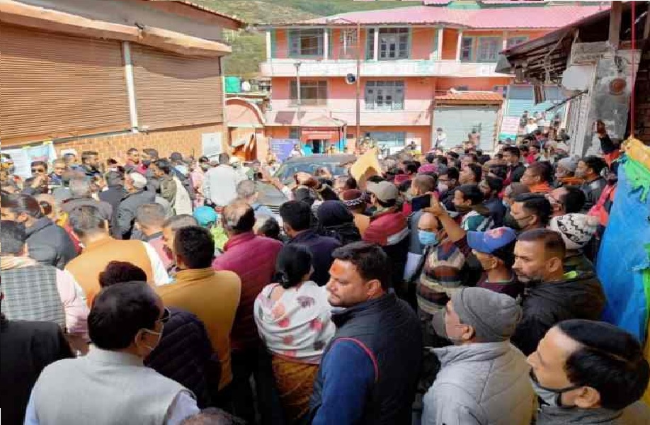 badrinath breaking