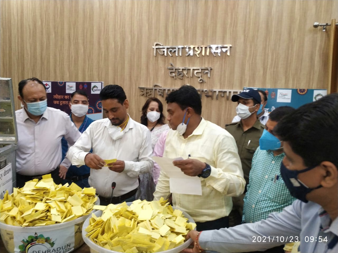 Dehradun dm r rajesh