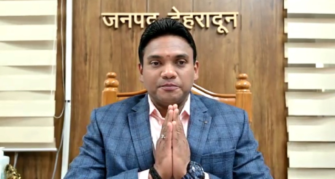 Dehradun dm r rajesh