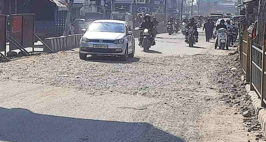 roads of dehradun