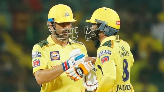dhoni-jadeja