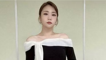 K POP SINGER