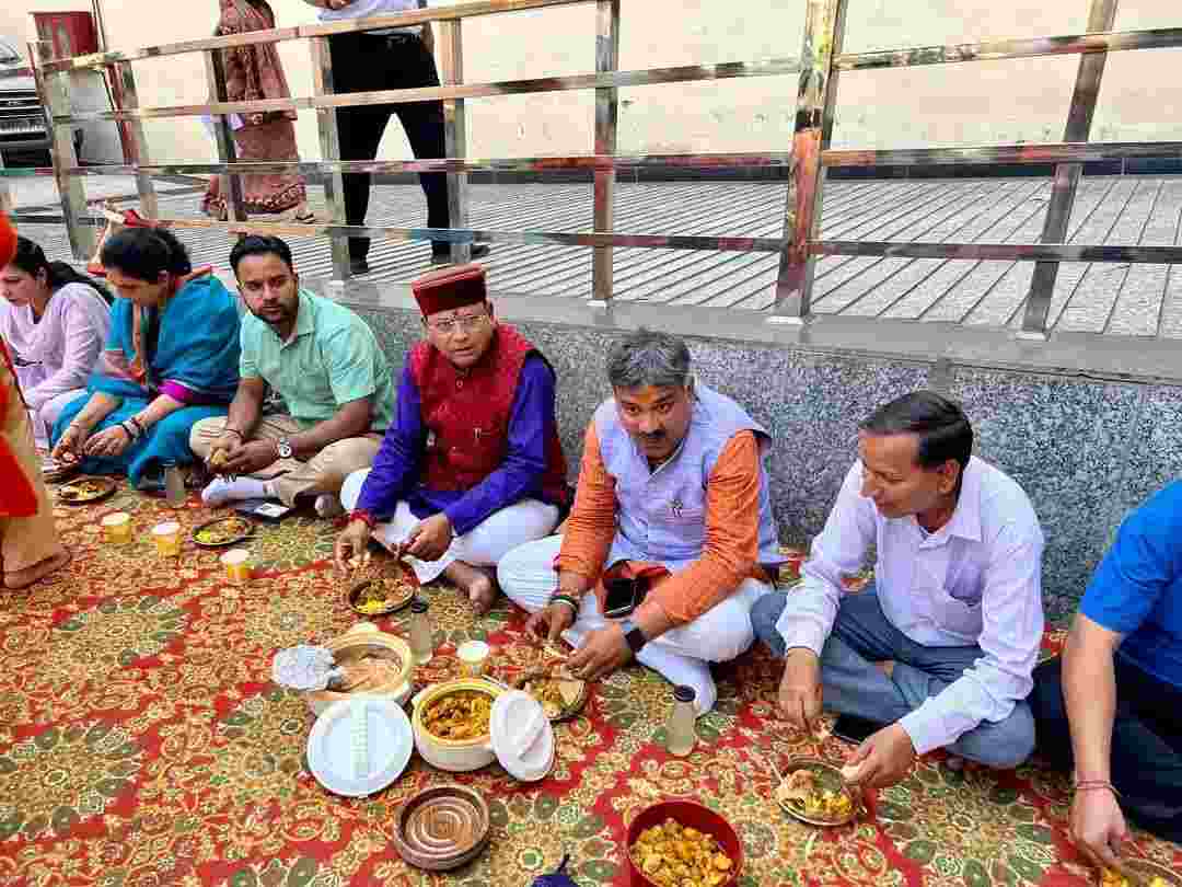 टिफिन पार्टी