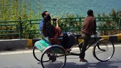 PAIDAL RIKSHAW