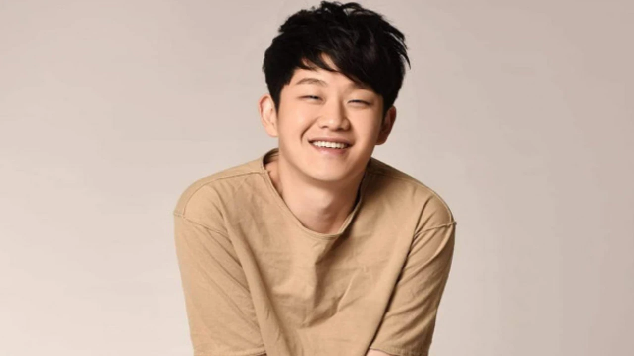 south korean singer Choi Sung Bong