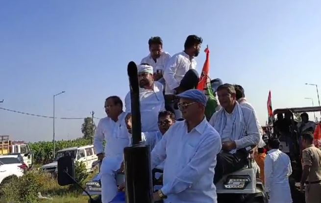 TRACTOR RALLY