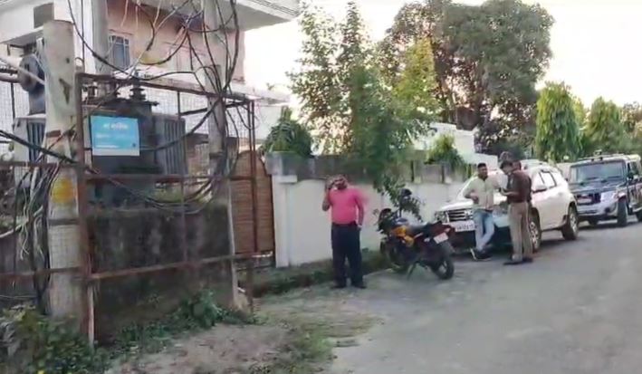 ट्यूब वेल के अंदर मिली लाश, मौके पर मचा हड़कंप, जांच में जुटी पुलिस