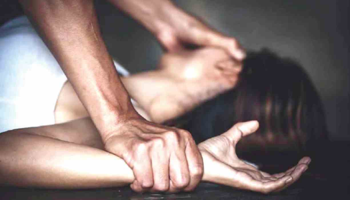 पिता ने किया अपनी बेटी के साथ दुष्कर्म