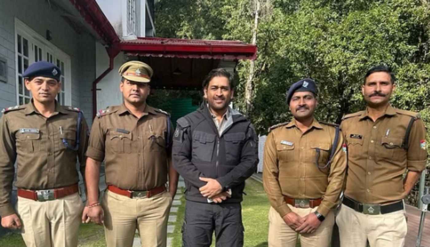 dhoni