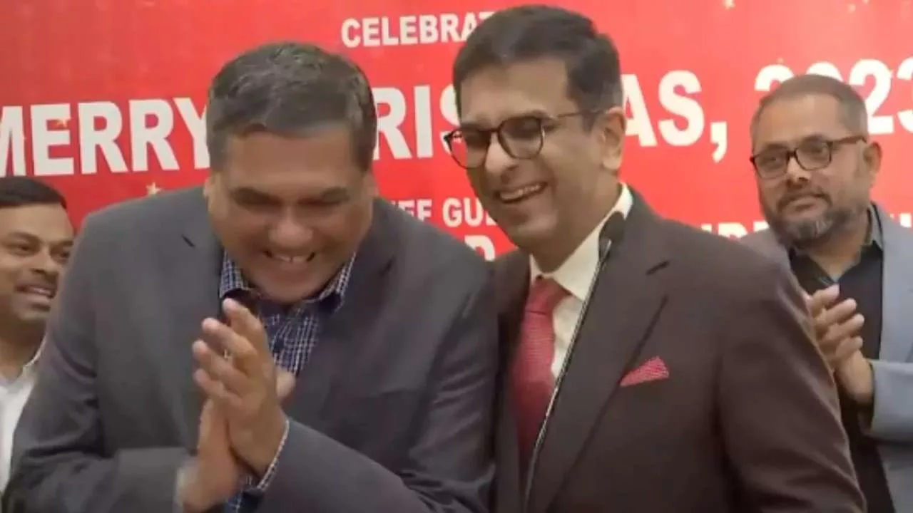Judges sang “Jingle Bells” in Supreme Court, celebrated Christmas with pomp and show