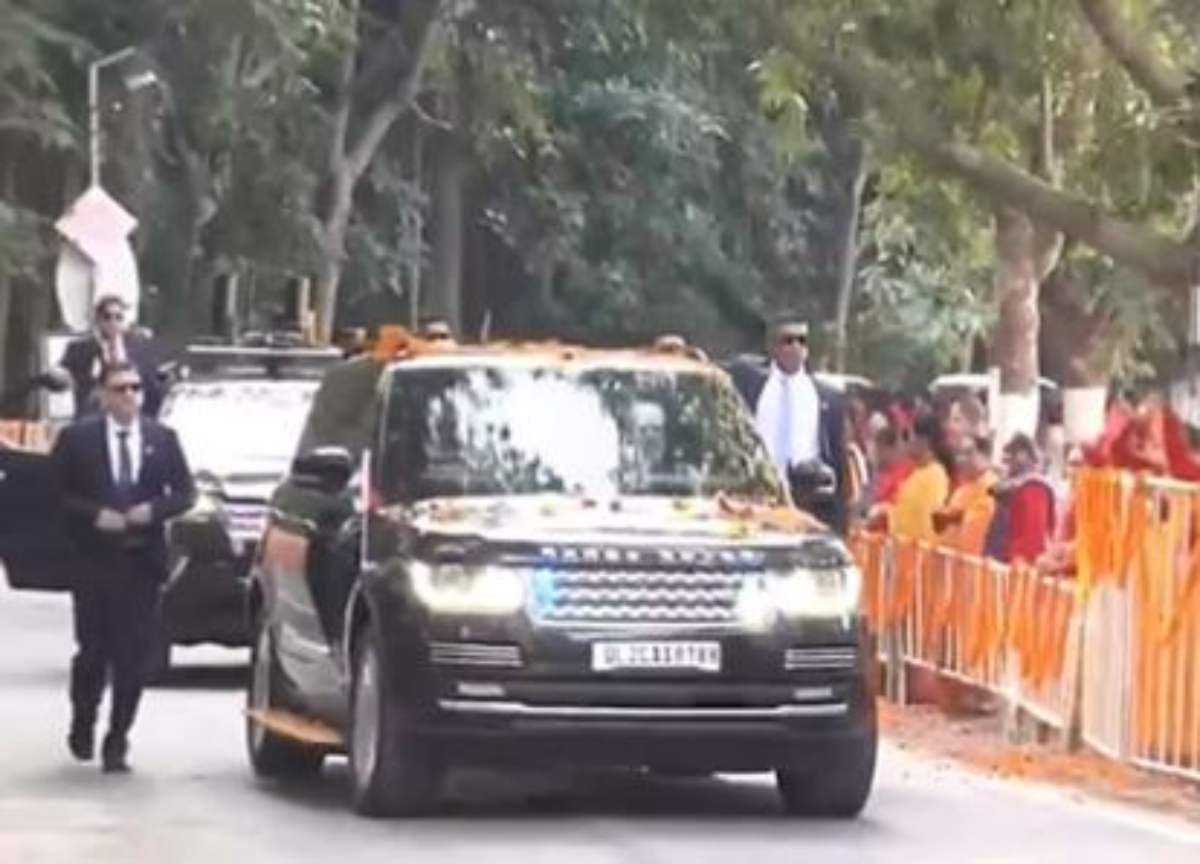 pm modi gadi (1)