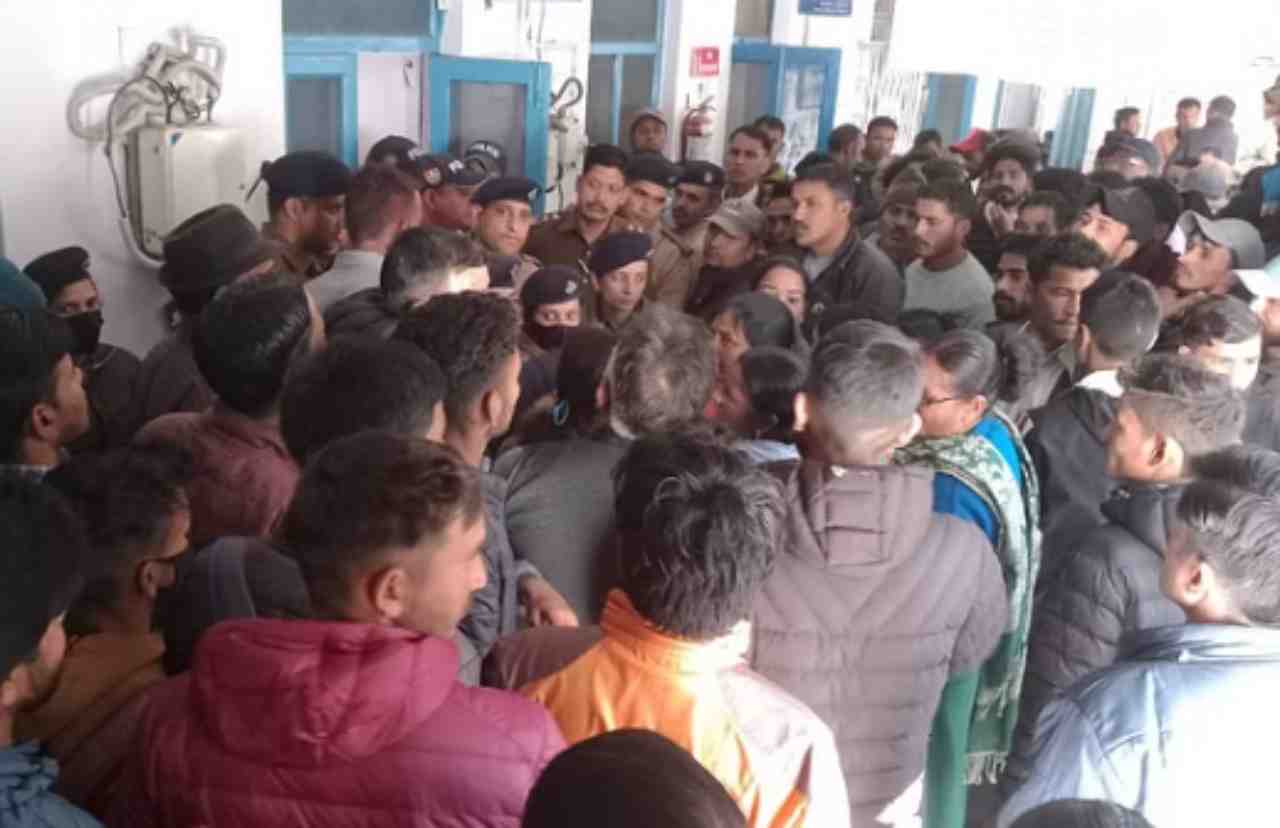 उत्तरकाशी होम स्टे में मिला लड़की का शव