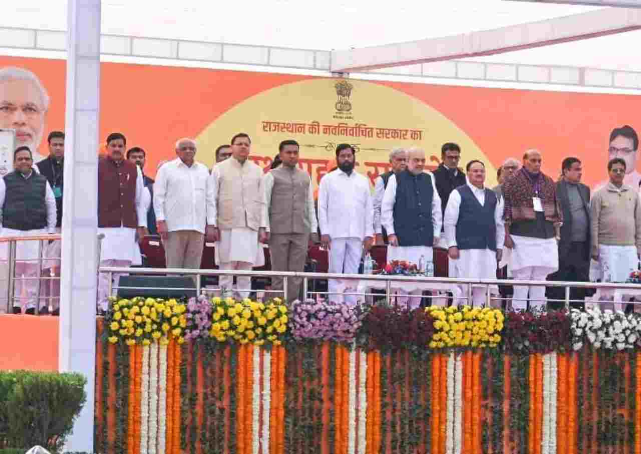 सीएम धामी राजस्थान शपथ ग्रहण समारोह (1)