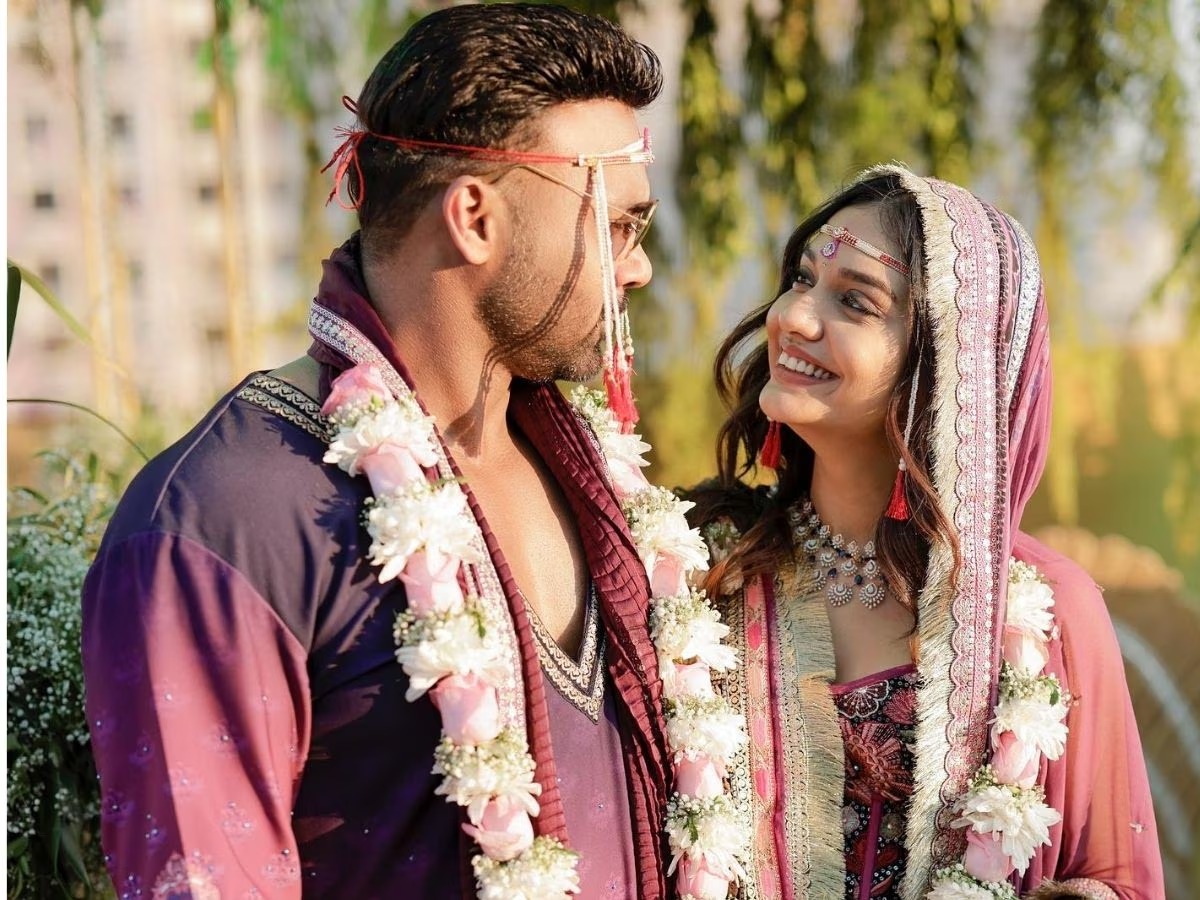 divya agarwal wedding