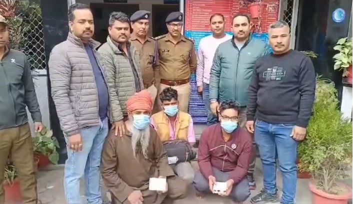 नशे के खिलाफ पुलिस का प्रहार, 20 लाख की स्मैक के साथ तीन तस्कर गिरफ्तार