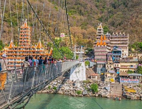 lakshman jhula लक्ष्मण झूला के पास फंदे से लटका मिला शव