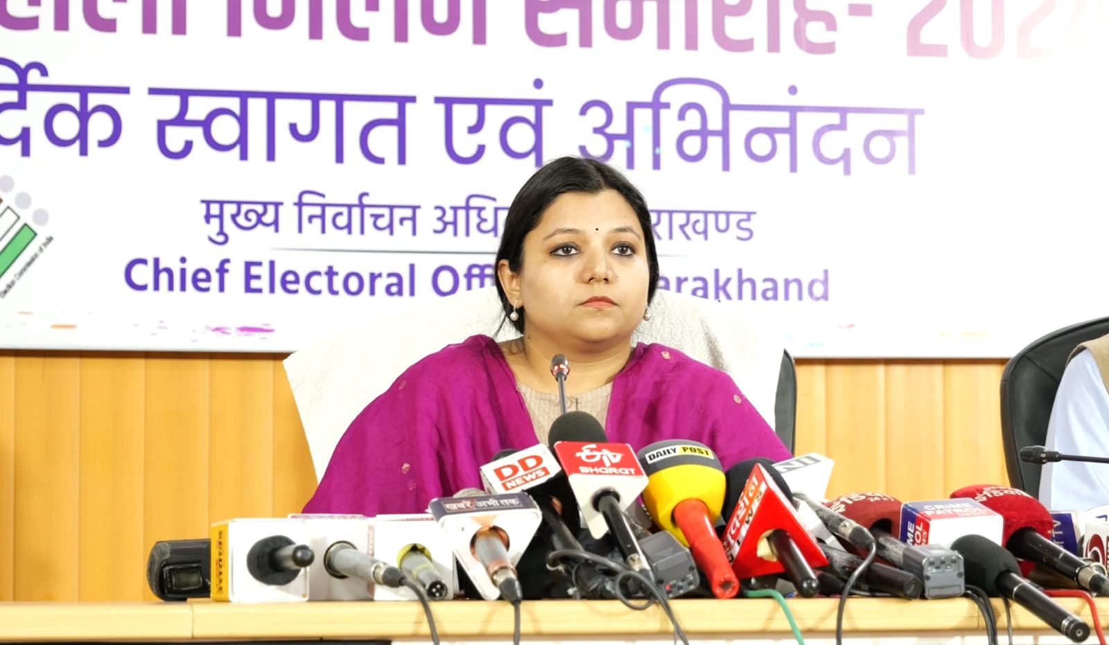पांच लोस सीटों के लिए दाखिल हुए नौ नामांकन पत्र