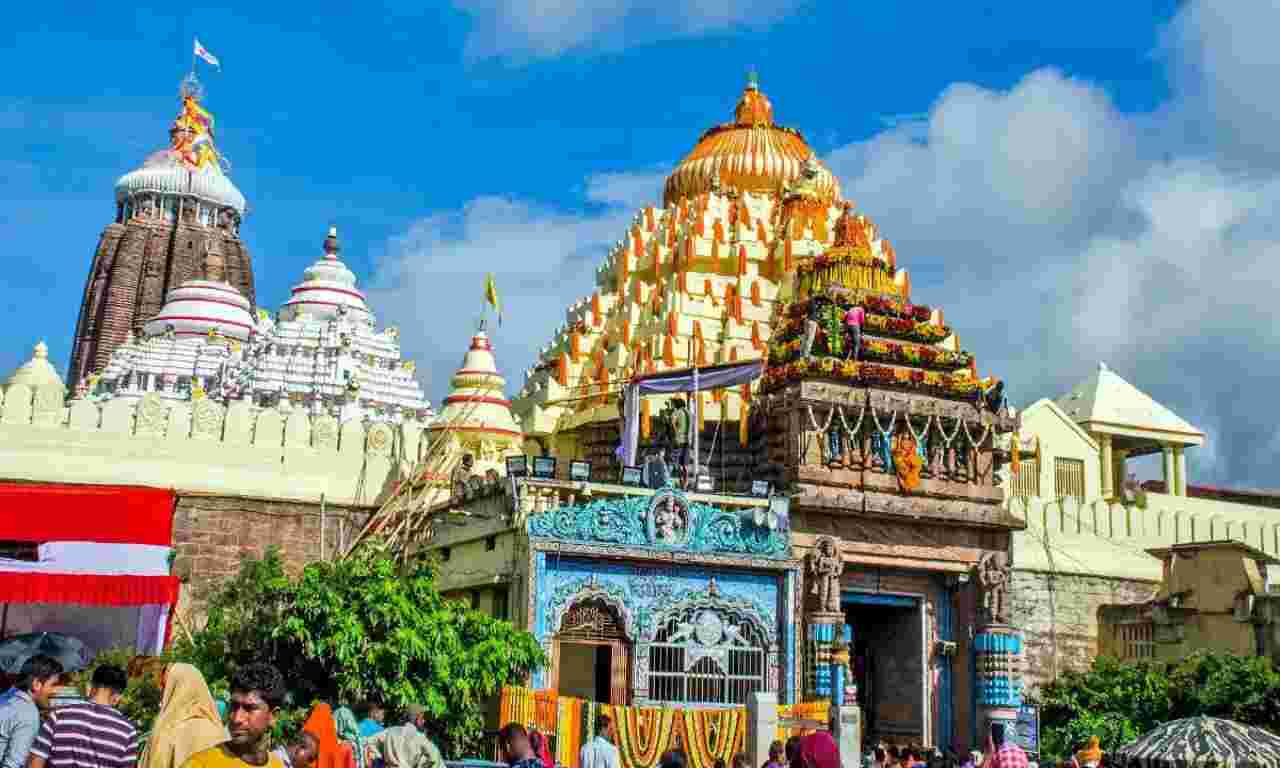 Bangladeshi citizens entered Jagannath temple