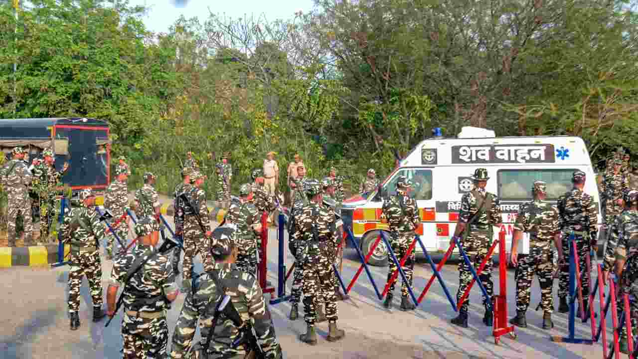 Bahubali Mukhtar Ansari laid to rest