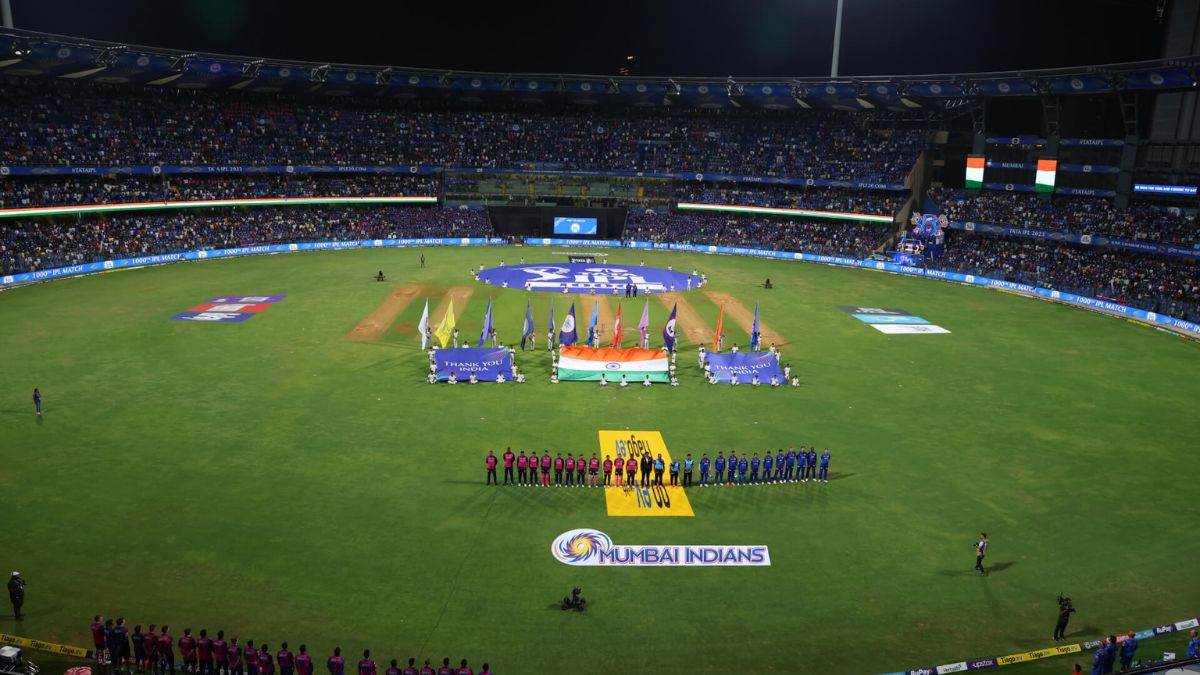 MI vs CSK Pitch Report