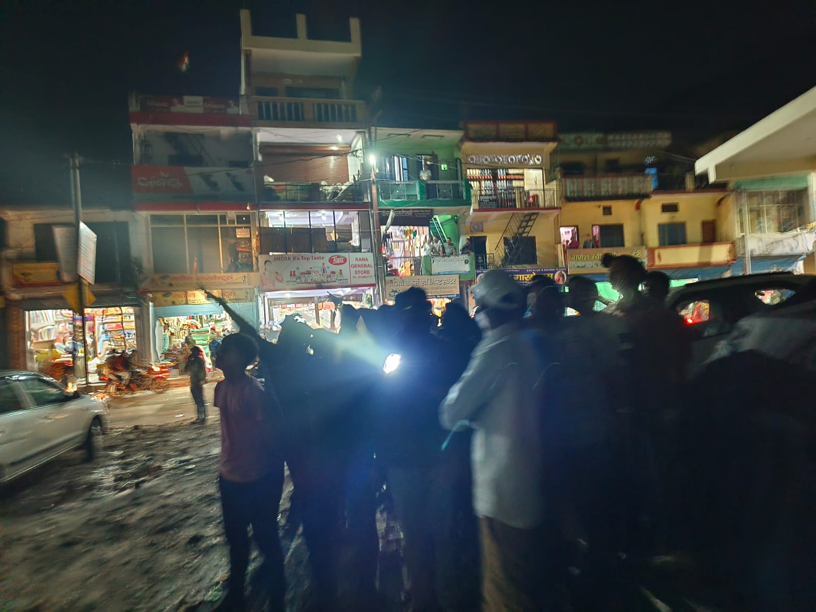 टिहरी में गुलदार की दहशत, गुलदार की आवाजाही से ग्रामीणों में हड़कंप