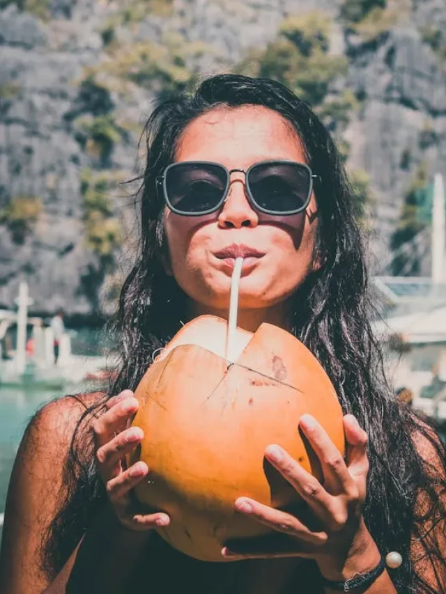 health-benefits-of-coconut-During summer