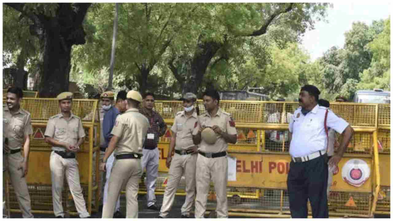 Delhi's storm becomes disaster