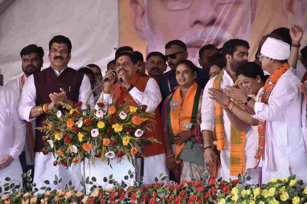 Bina MLA Nirmala joins BJP