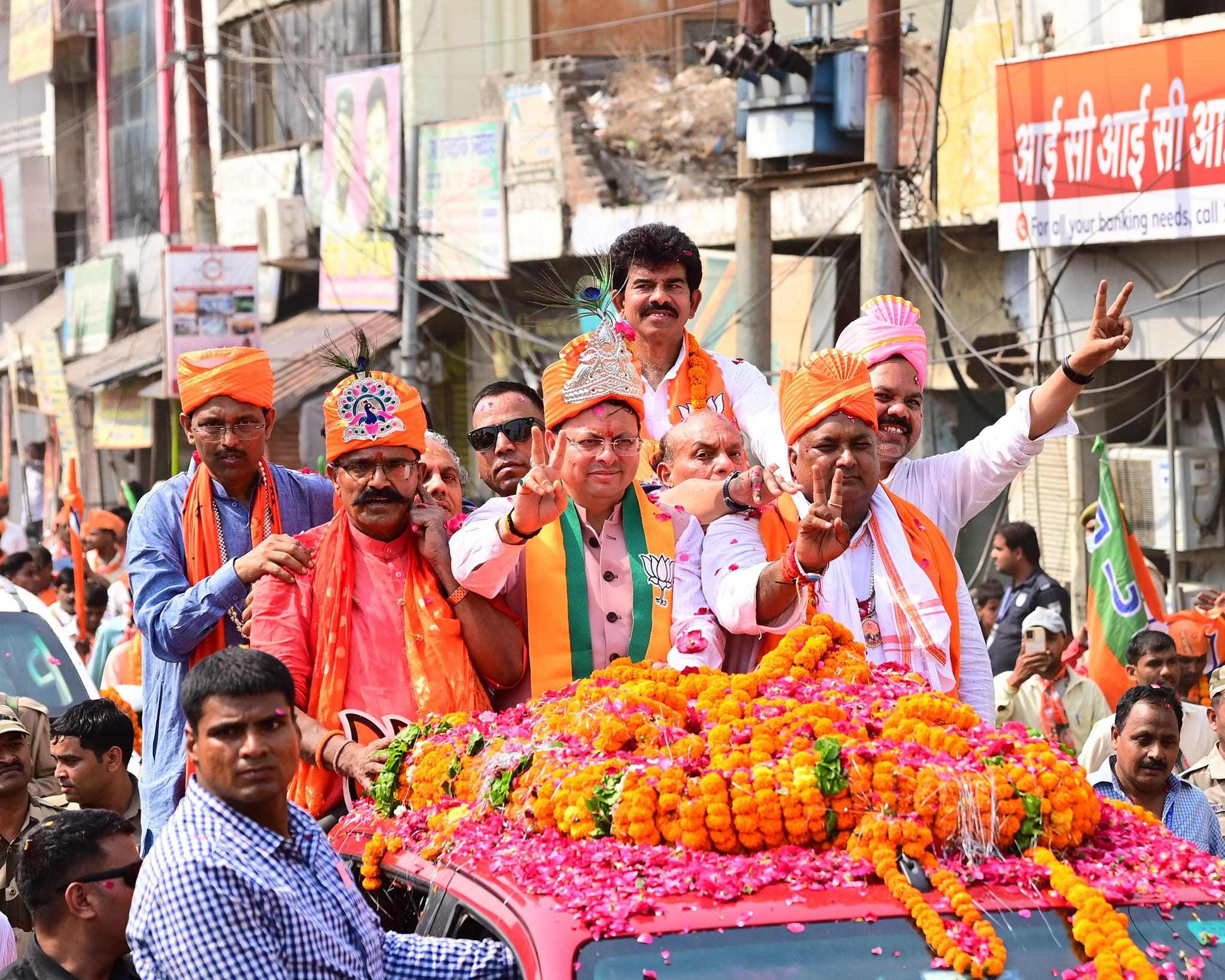 सीएम धामी बदायूं