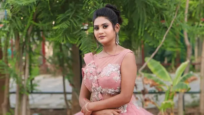 Bigg boss ott 3 shivani kumari struggle stroy