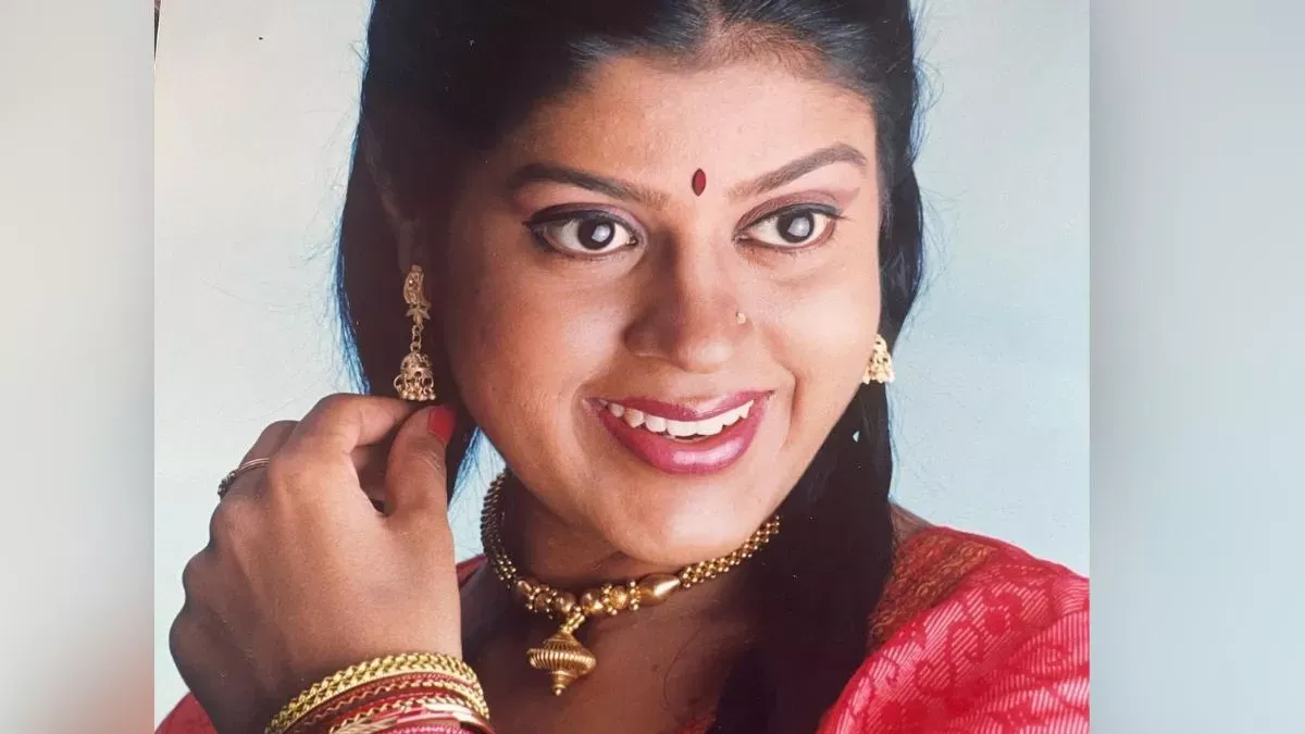 Aparna Vastarey died at age 57 due to lung cancer