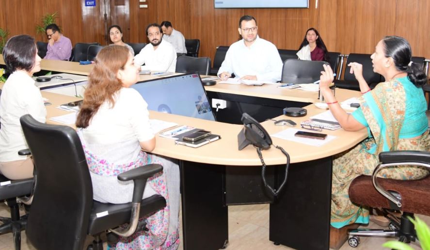 हाउस ऑफ हिमालयाज के तहत महिलाओं को मिले अधिक से अधिक रोजगार, CS ने दिए निर्देश