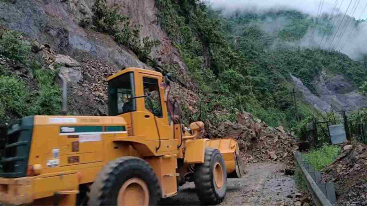 Two buses carrying 63 passengers washed away in Trishuli river in Nepal
