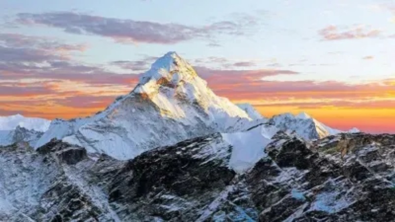 himalaya-glacier-is melting