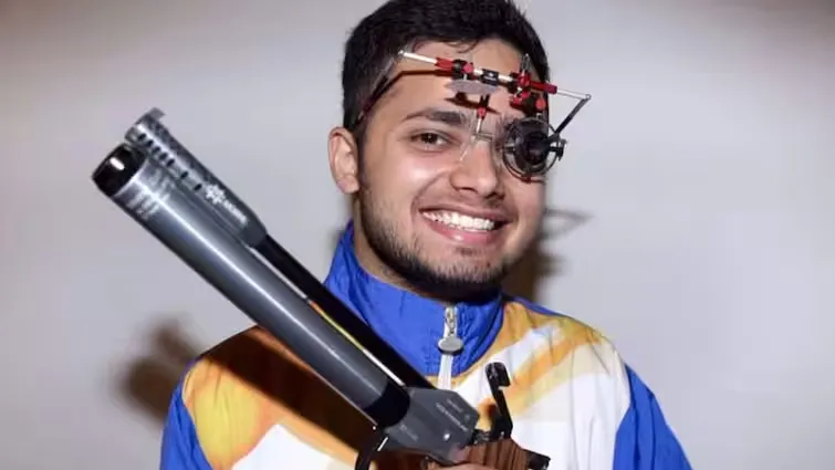 Paris Paralympics 2024 manish narwal wins silver in men's 10m air pistol sh1