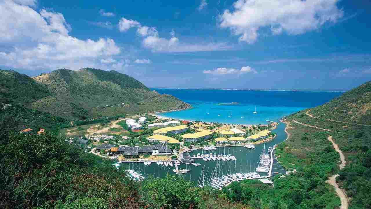 What is the specialty of St. Martin Island?