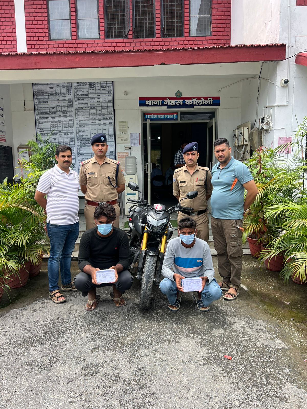 कांवड़ियों के भेष में बदमाशों ने अलग-अलग जगह दिया चेन स्नैचिंग की घटना को अंजाम, अब हुए अरेस्ट