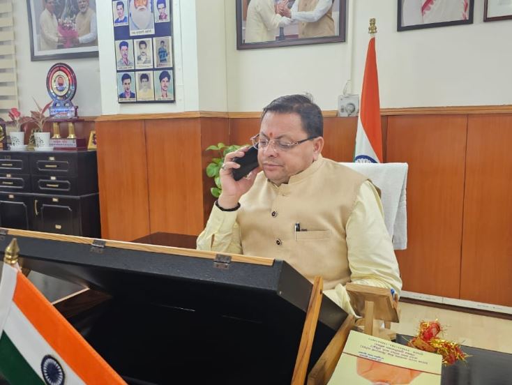 गृह मंत्री अमित शाह ने सीएम धामी से फोन पर की बात, आपदा को लेकर ली जानकारी