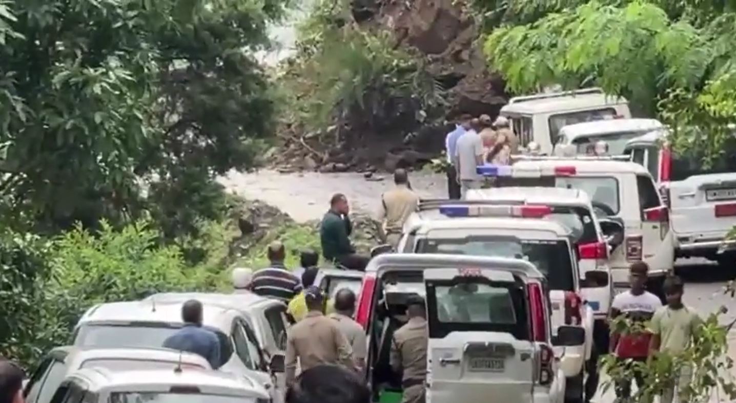 गैरसैंण मार्ग बाधित