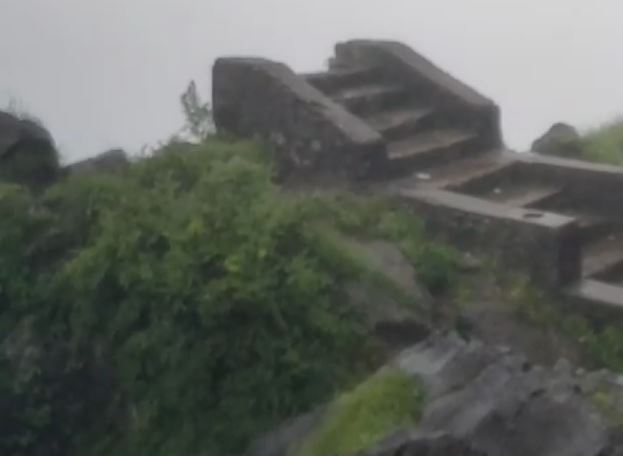 टिफिन टॉप का अस्तित्व खत्म