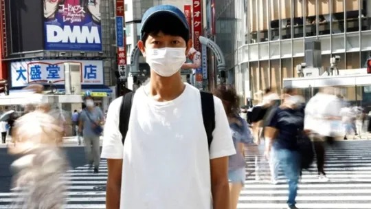 japanese man shoji-morimoto change money for doing nothing