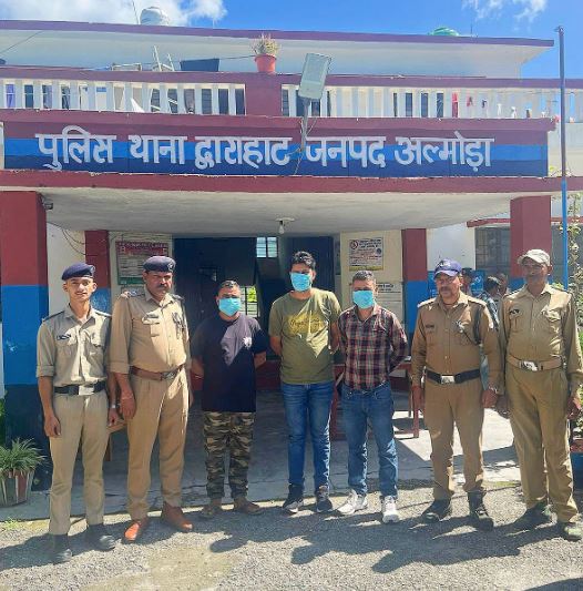 पुलिस कर्मी से मारपीट करने वाले हुड़दंगी गिरफ्तार