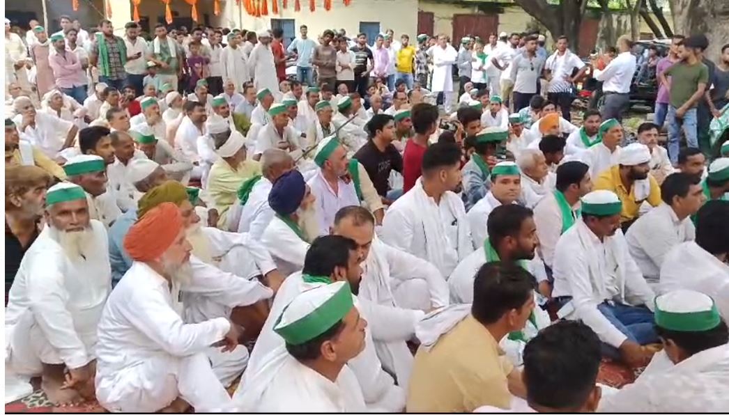 किसानों का धरना शुरू