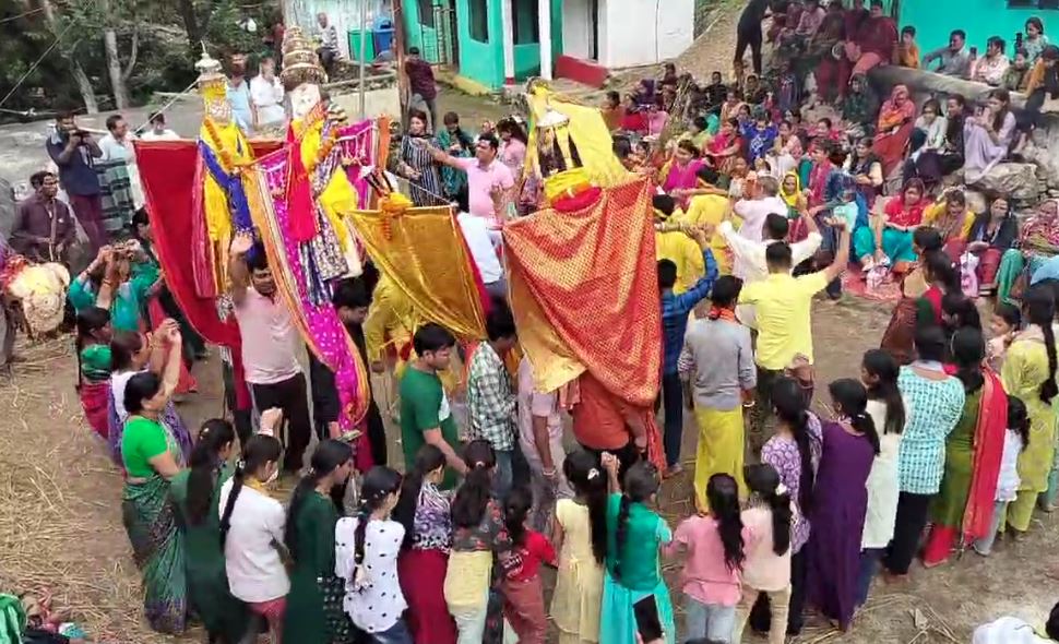 पांडव नृत्य