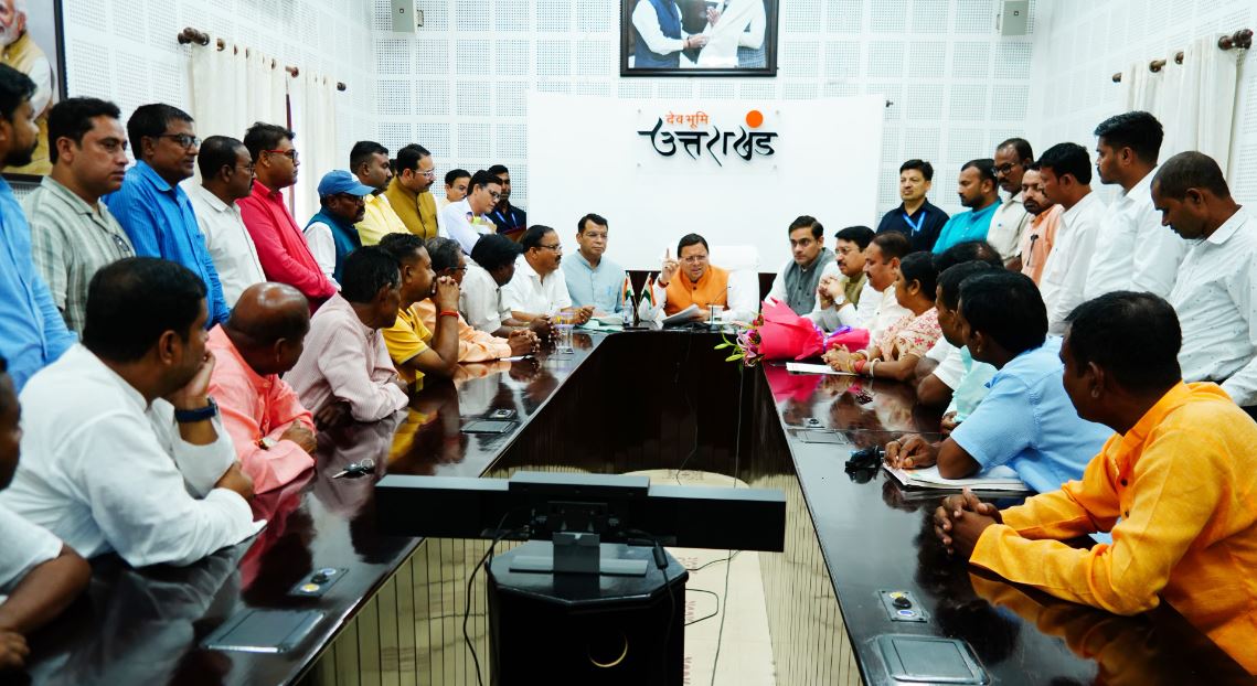 बंगाली समुदाय ने की सीएम से मुलाकात
