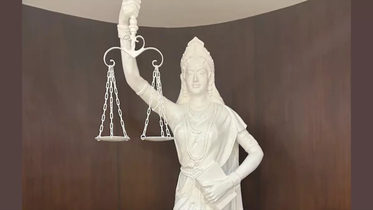 india-goddess-of-justice blindfold removed